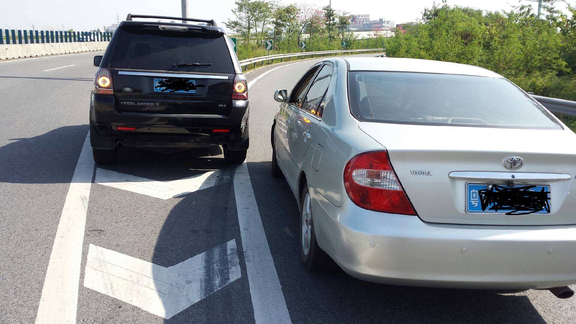 停车.jpg 停车.jpg